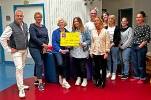 Un don de 3 000 € pour les enfants des Lucioles à Concarneau